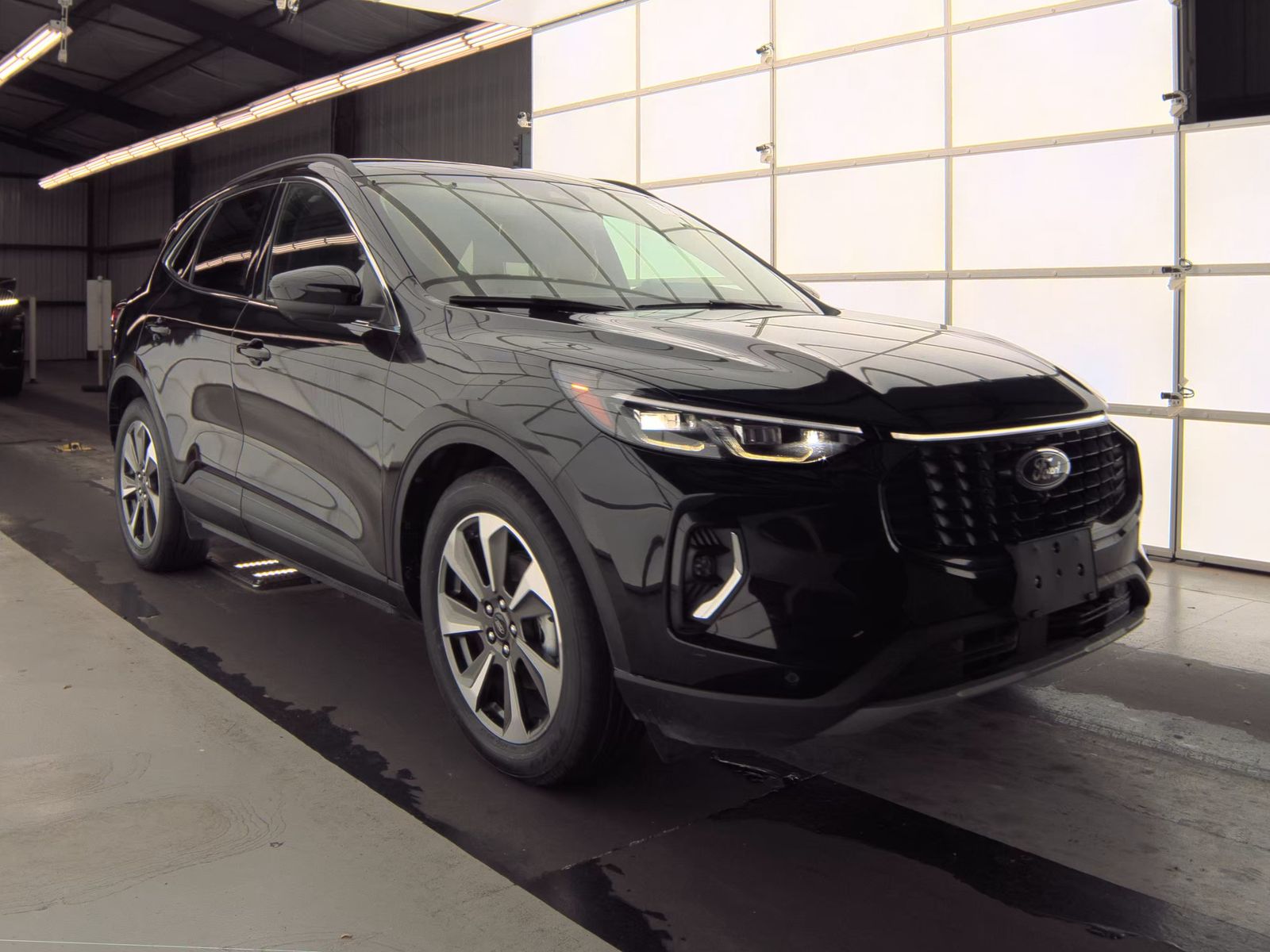 2023 Ford Escape Hybrid Platinum FWD