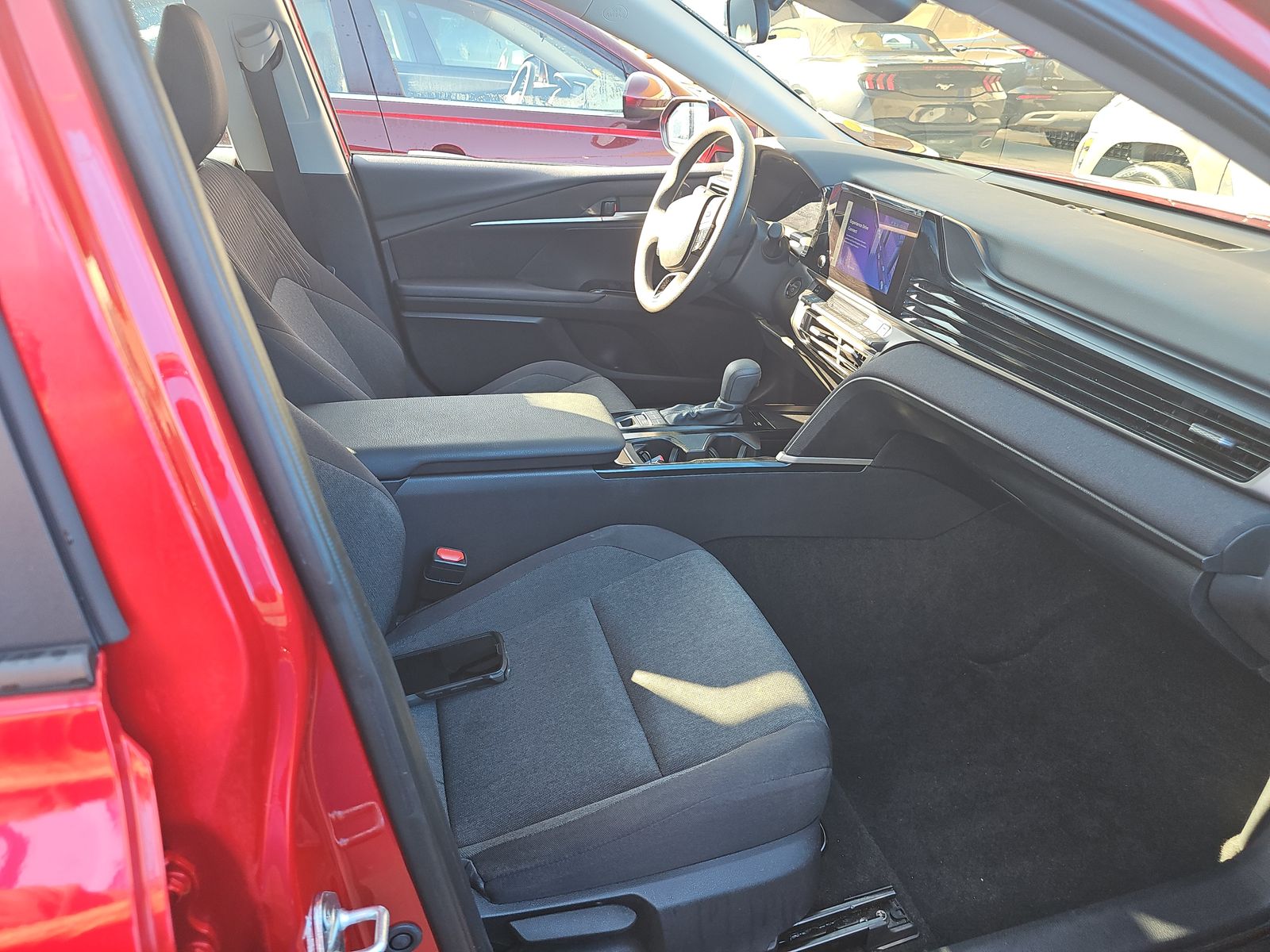 2025 Toyota Camry LE FWD