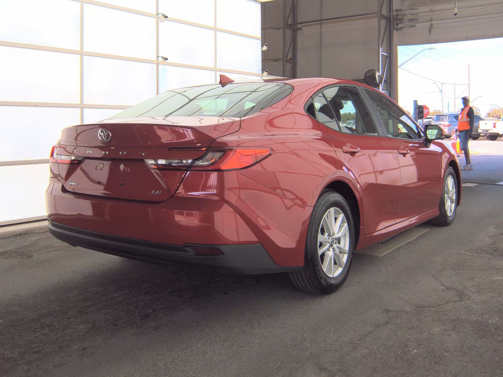 2025 Toyota Camry LE FWD