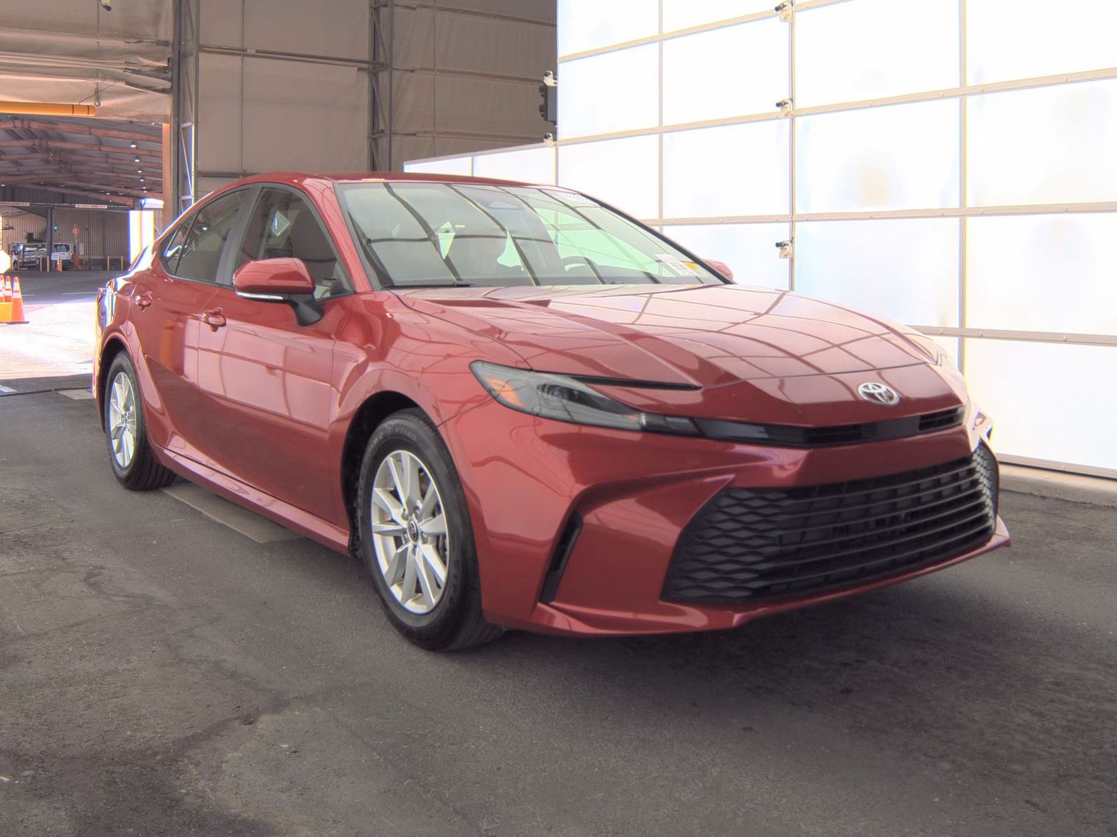 2025 Toyota Camry LE FWD