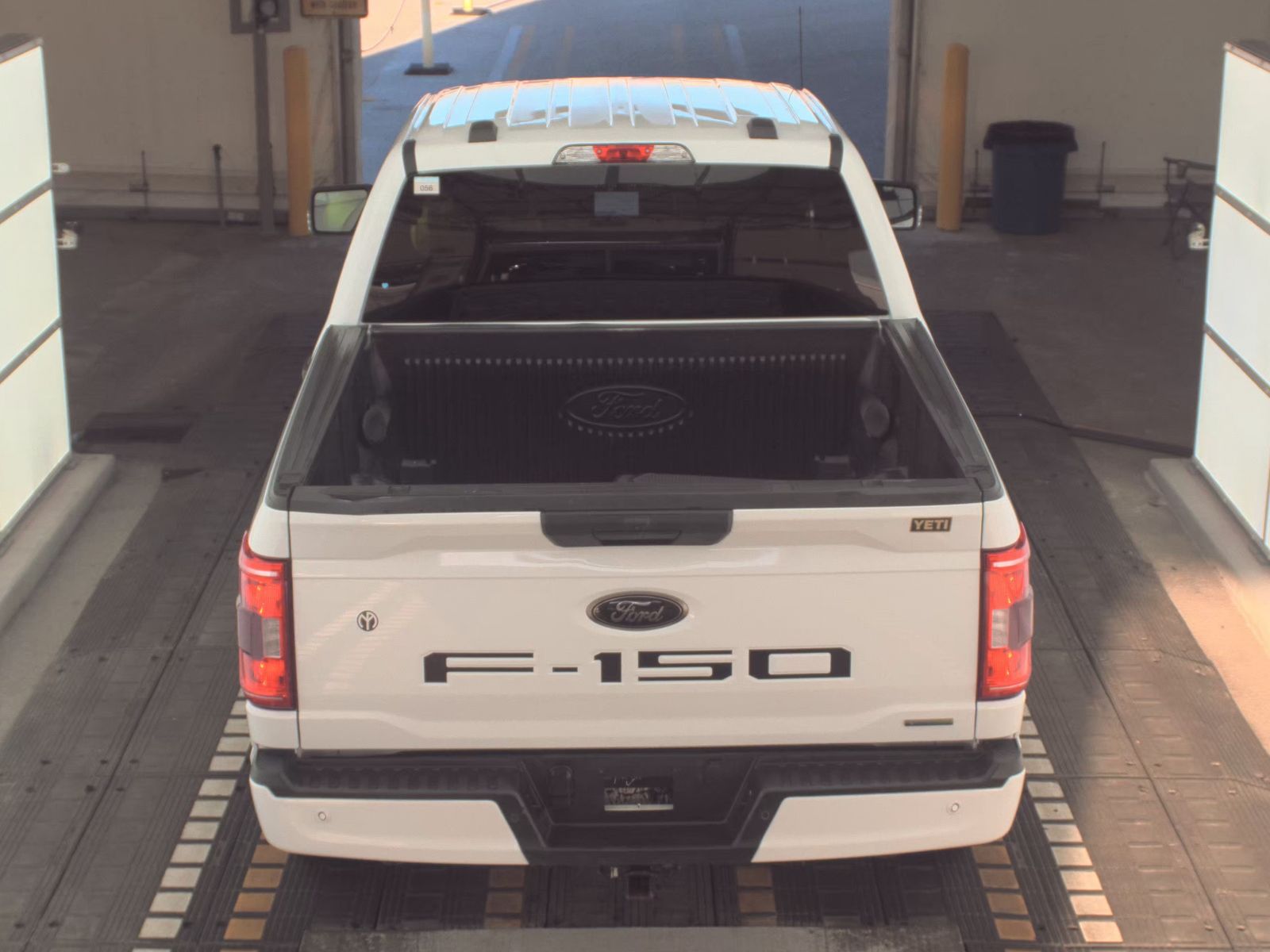 2022 Ford F-150 XL FWD