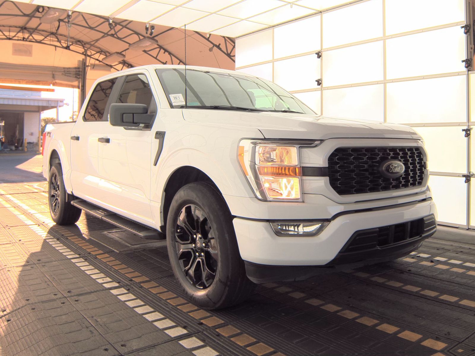 2022 Ford F-150 XL FWD