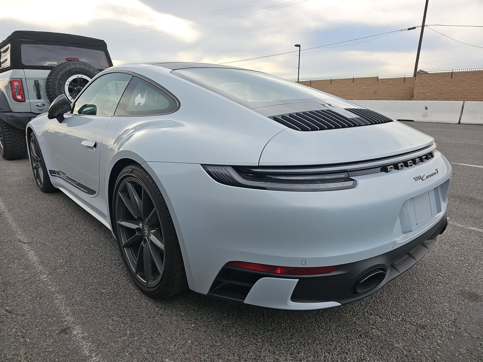 2024 Porsche 911 Carrera T RWD