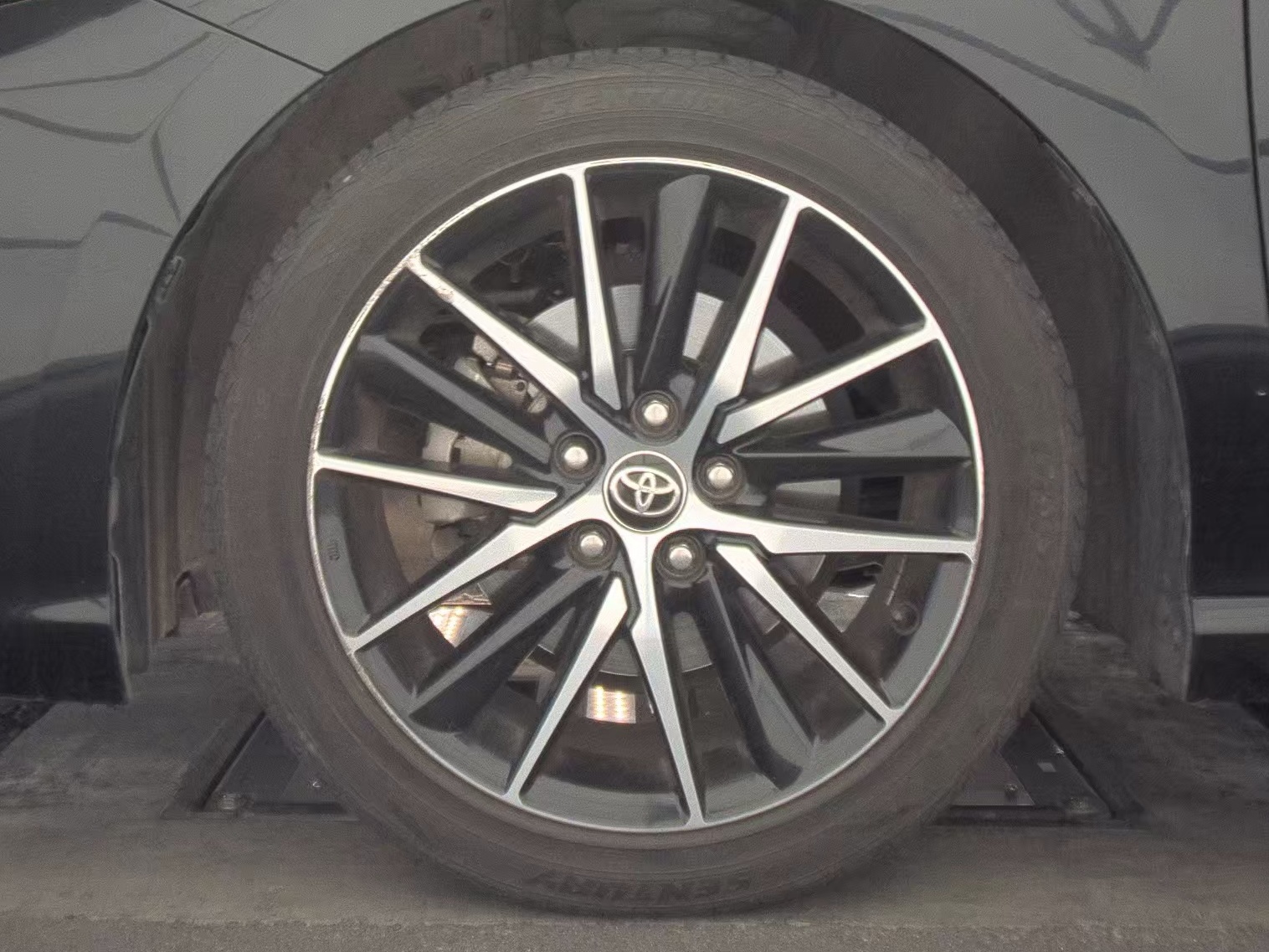 2022 Toyota Camry SE FWD