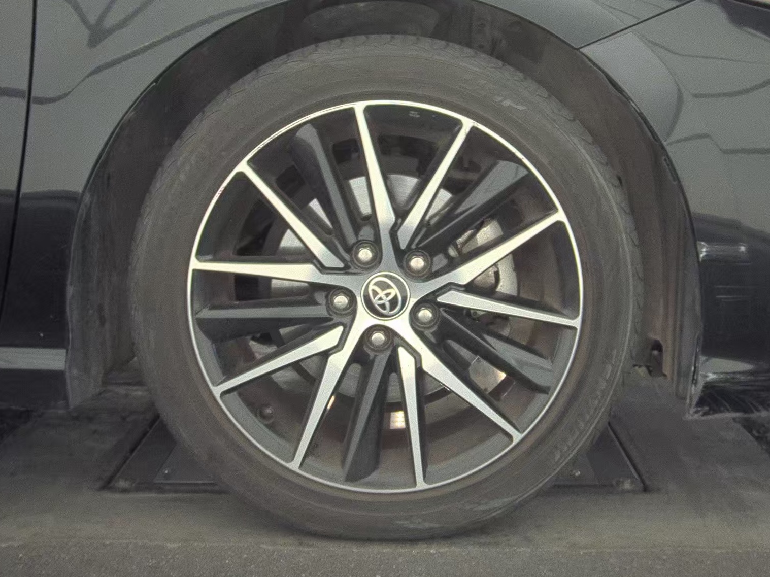 2022 Toyota Camry SE FWD