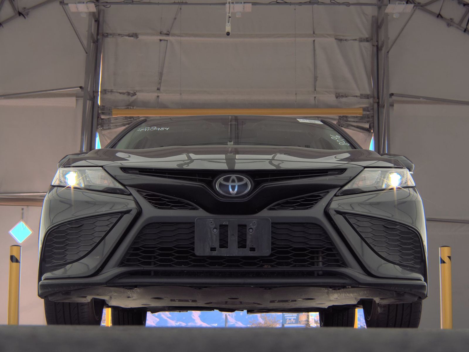 2022 Toyota Camry SE FWD