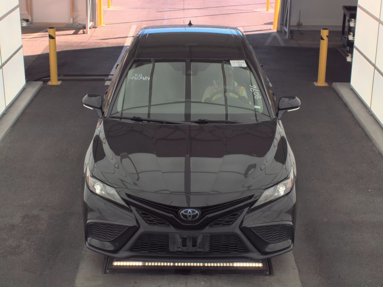 2022 Toyota Camry SE FWD