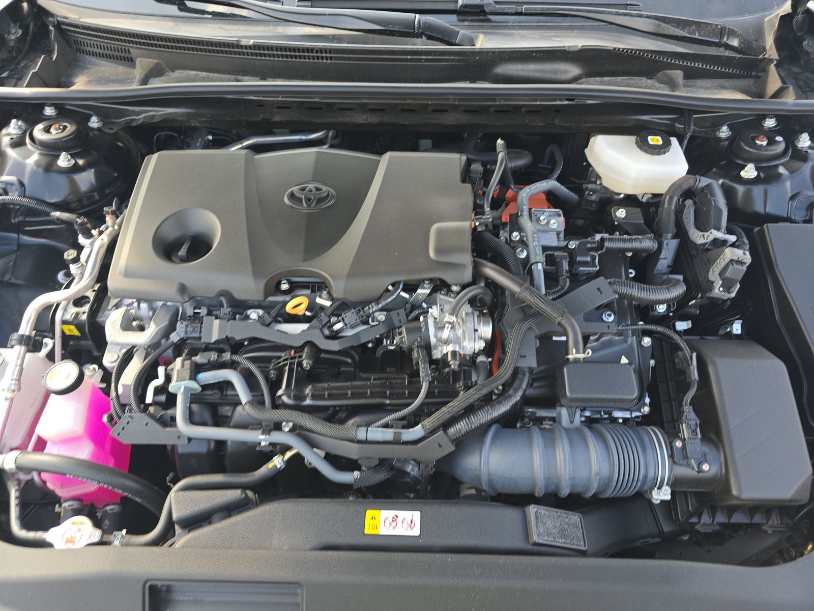 2025 Toyota Camry LE FWD