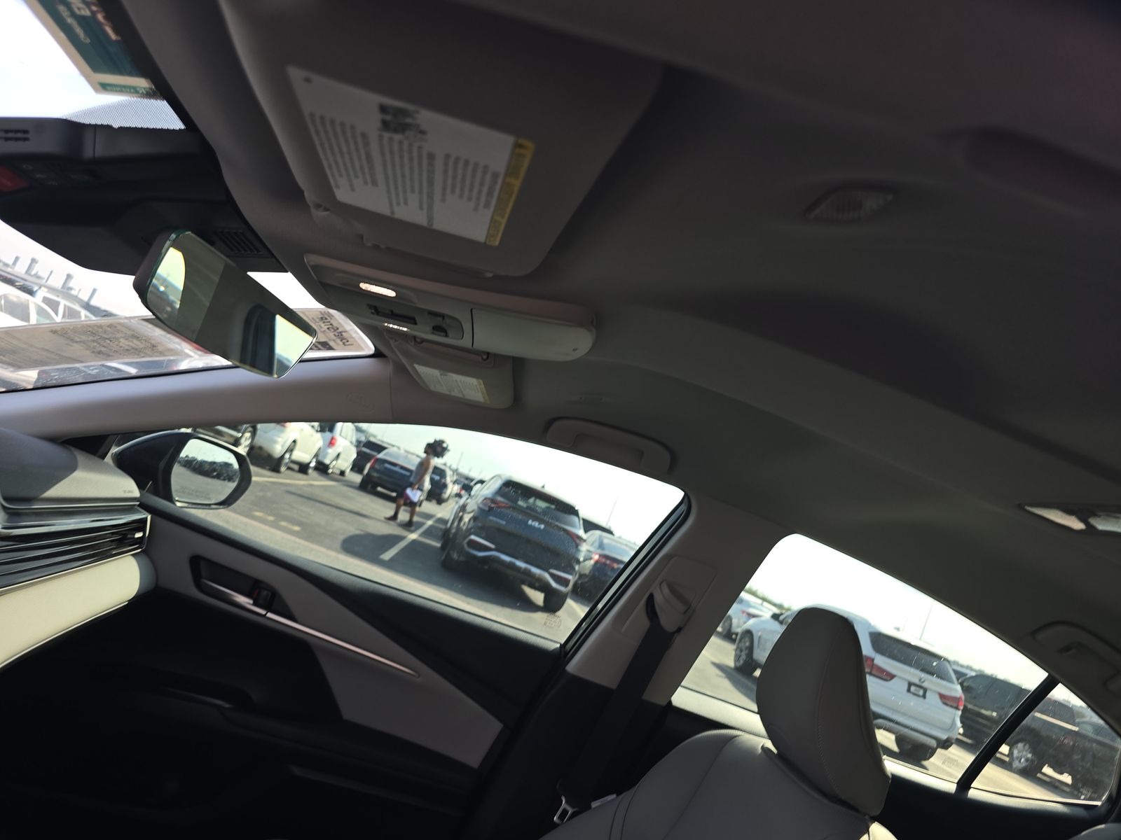 2025 Toyota Camry LE FWD