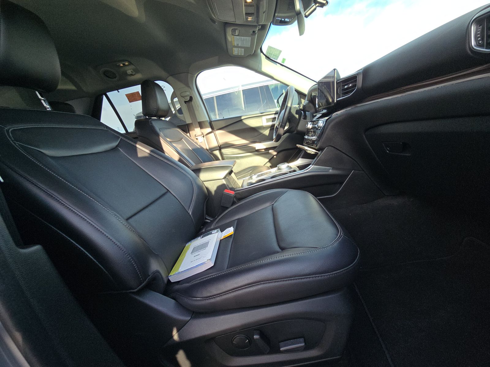 2023 Ford Explorer Limited AWD