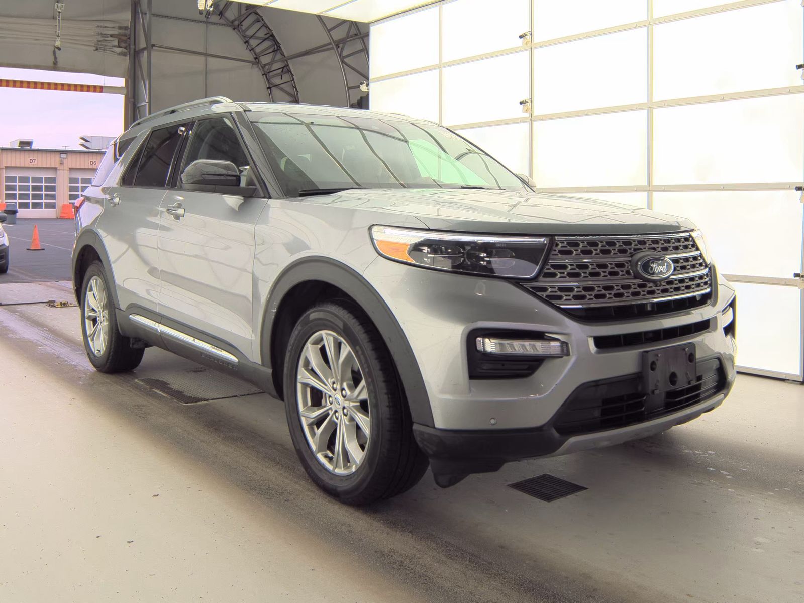 2023 Ford Explorer Limited AWD