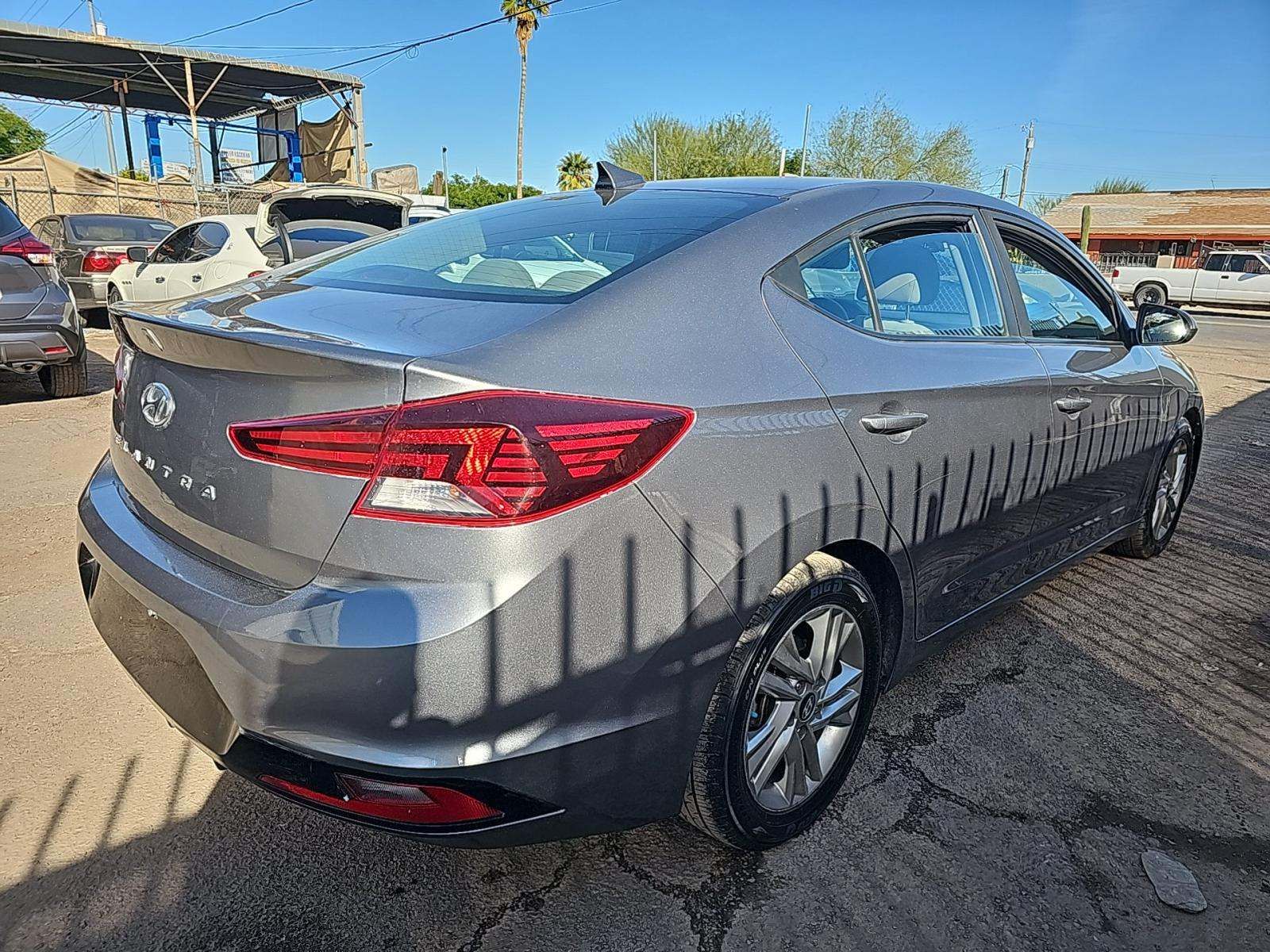 2019 Hyundai Elantra SEL FWD