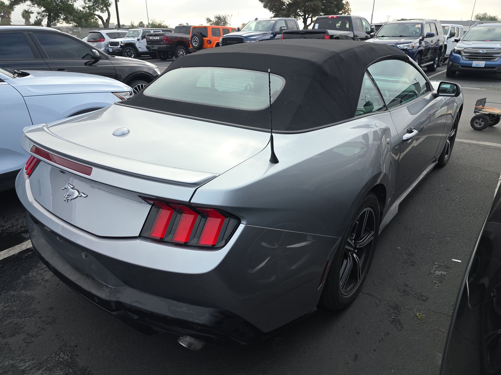 2024 Ford Mustang EcoBoost Premium RWD