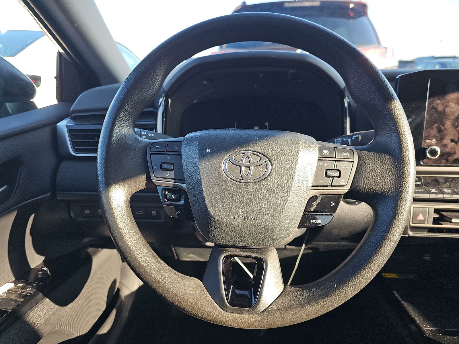 2025 Toyota Camry LE FWD