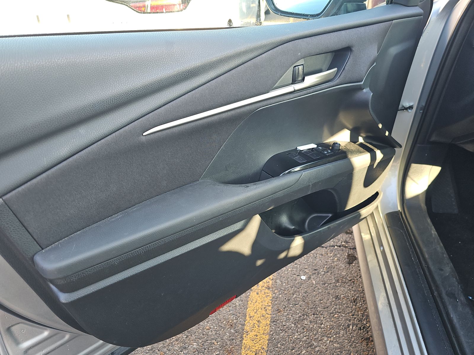 2025 Toyota Camry LE FWD