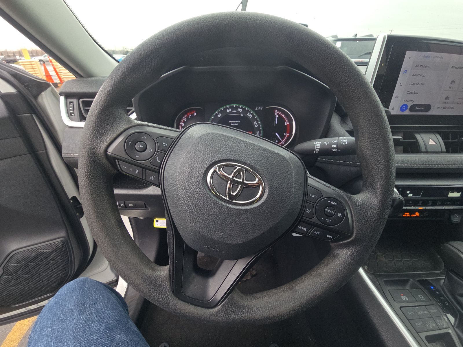 2023 Toyota RAV4 LE AWD