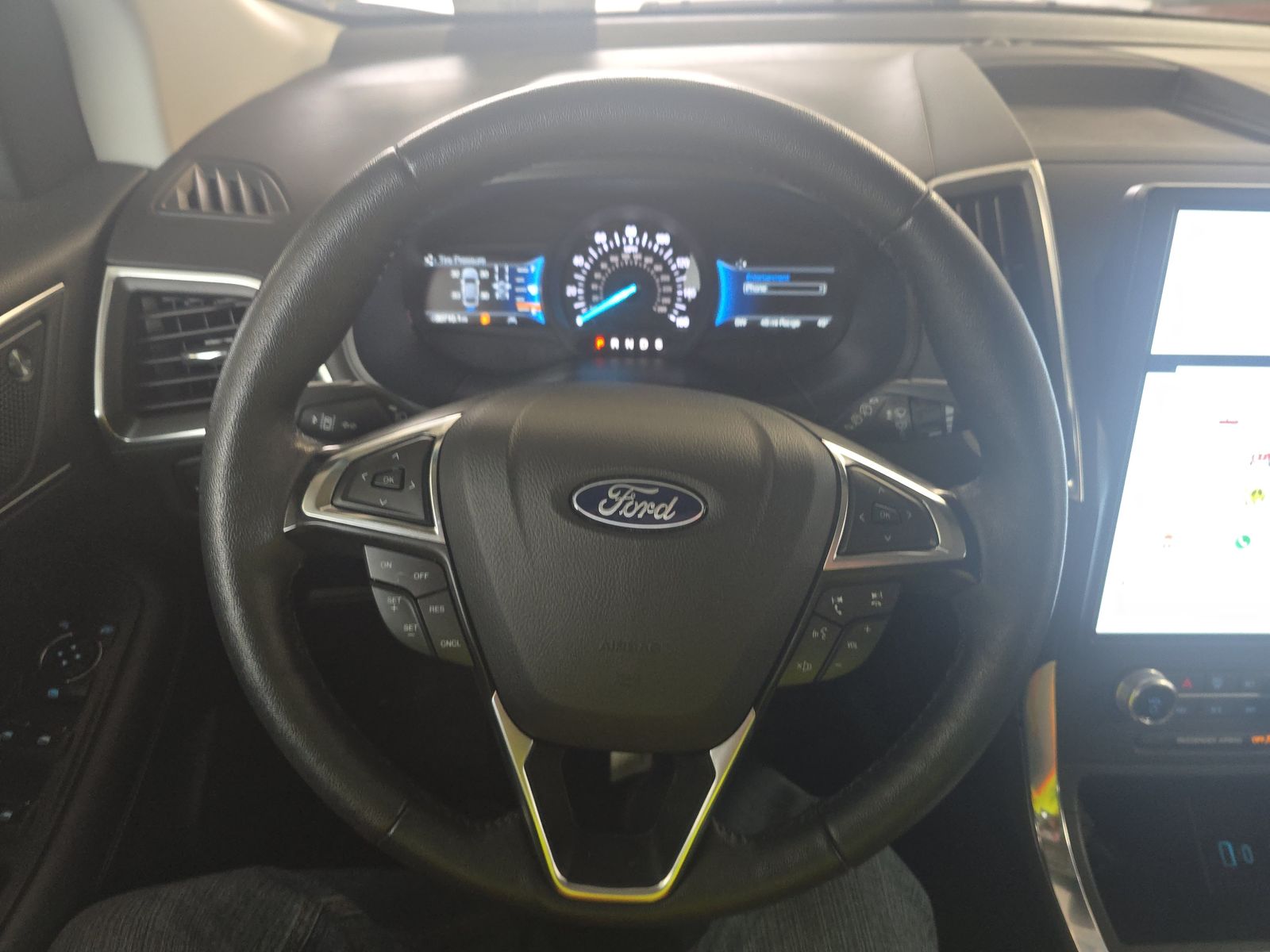 2024 Ford Edge Titanium AWD