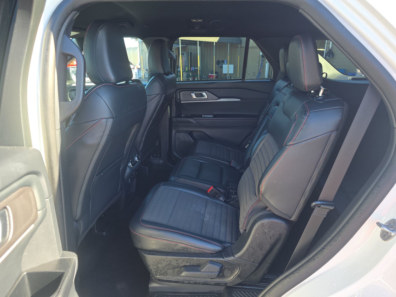 2025 Ford Explorer ST-Line AWD