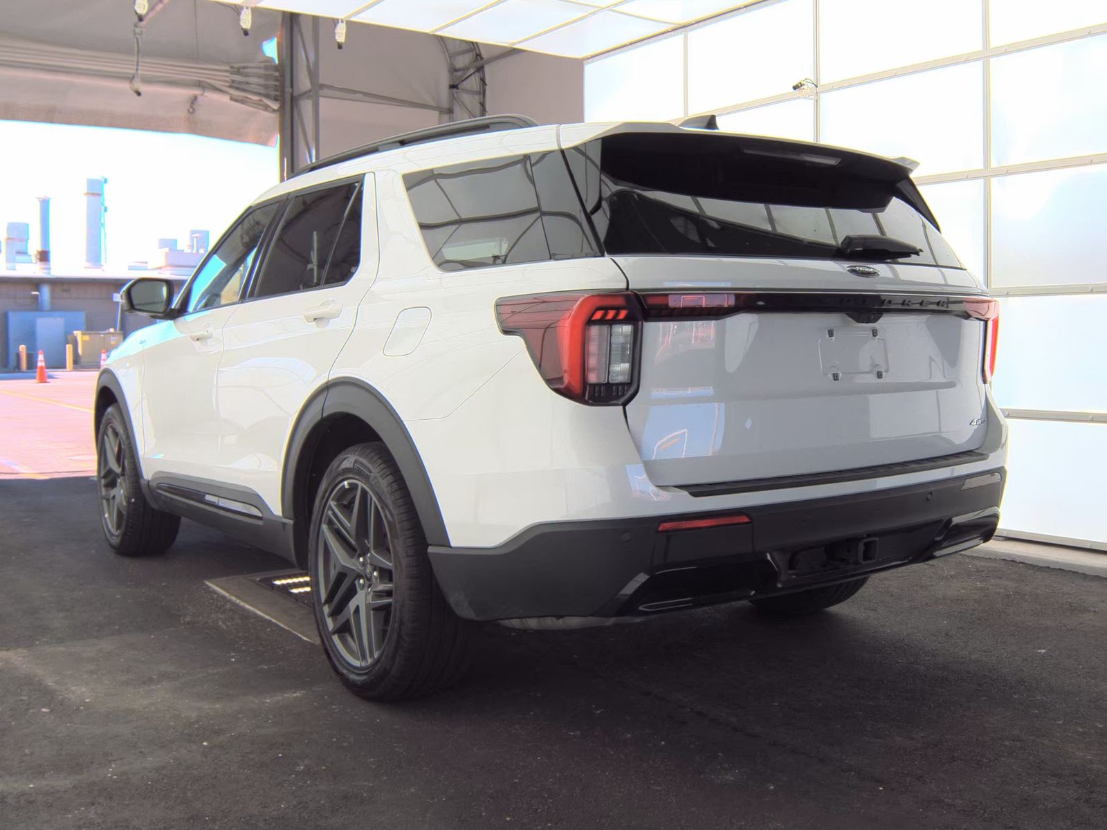 2025 Ford Explorer ST-Line AWD