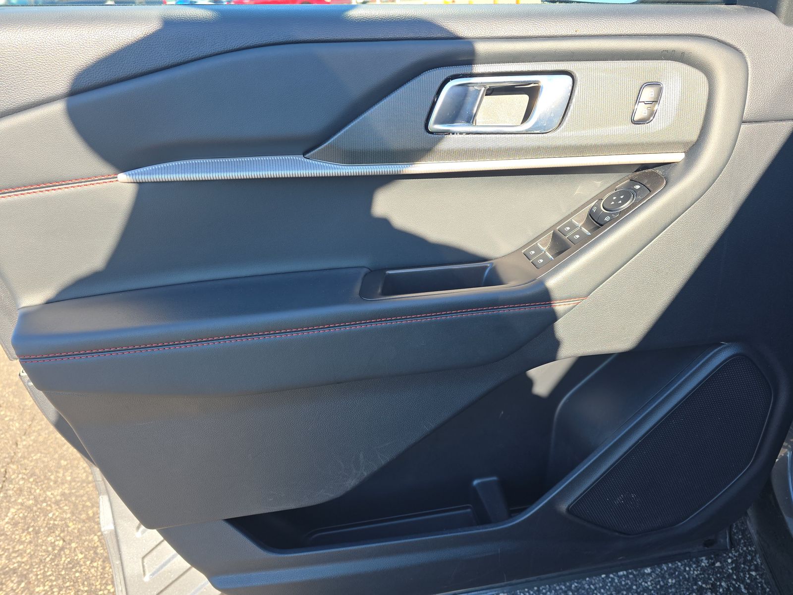 2025 Ford Explorer ST-Line AWD