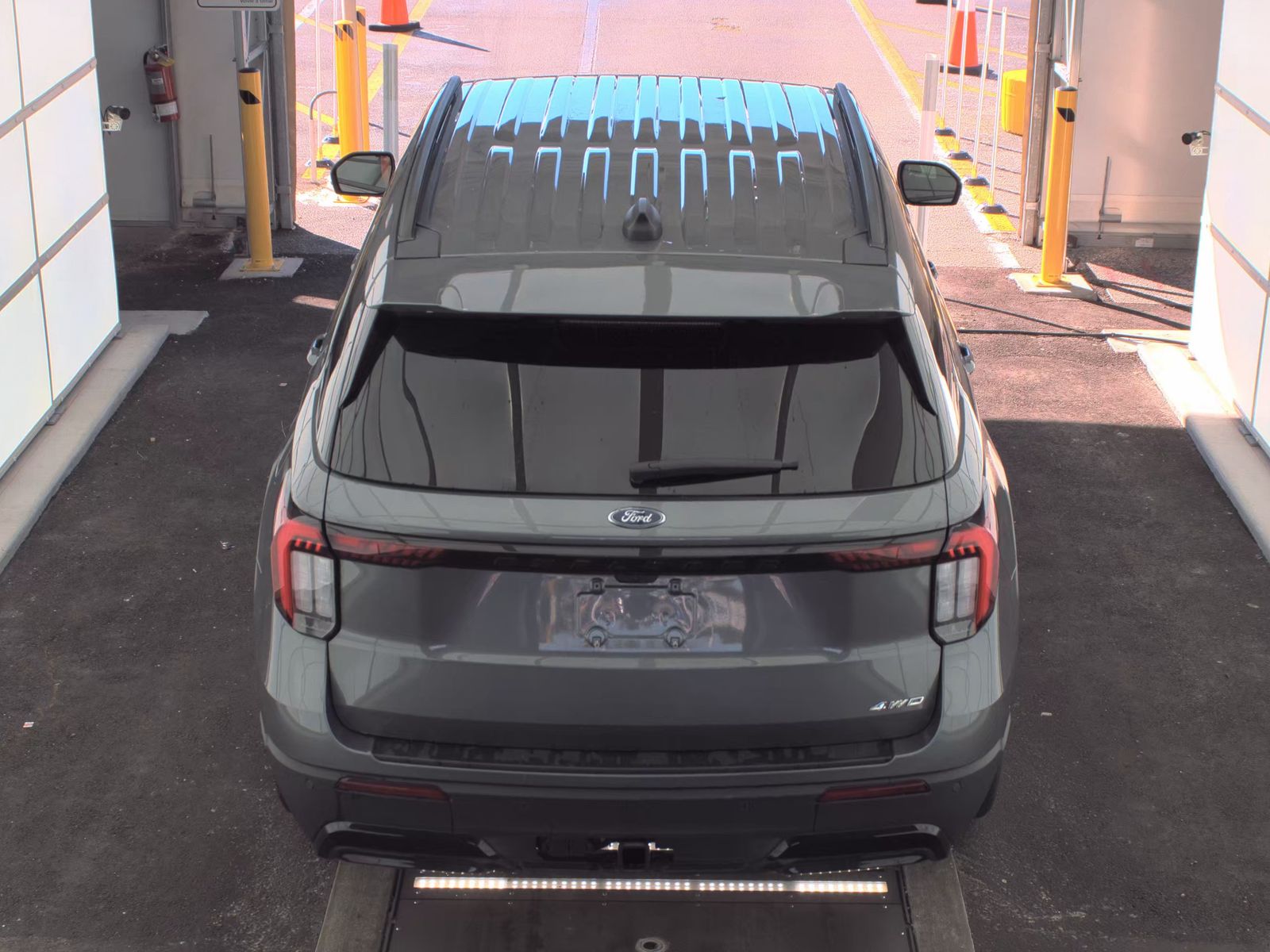 2025 Ford Explorer ST-Line AWD