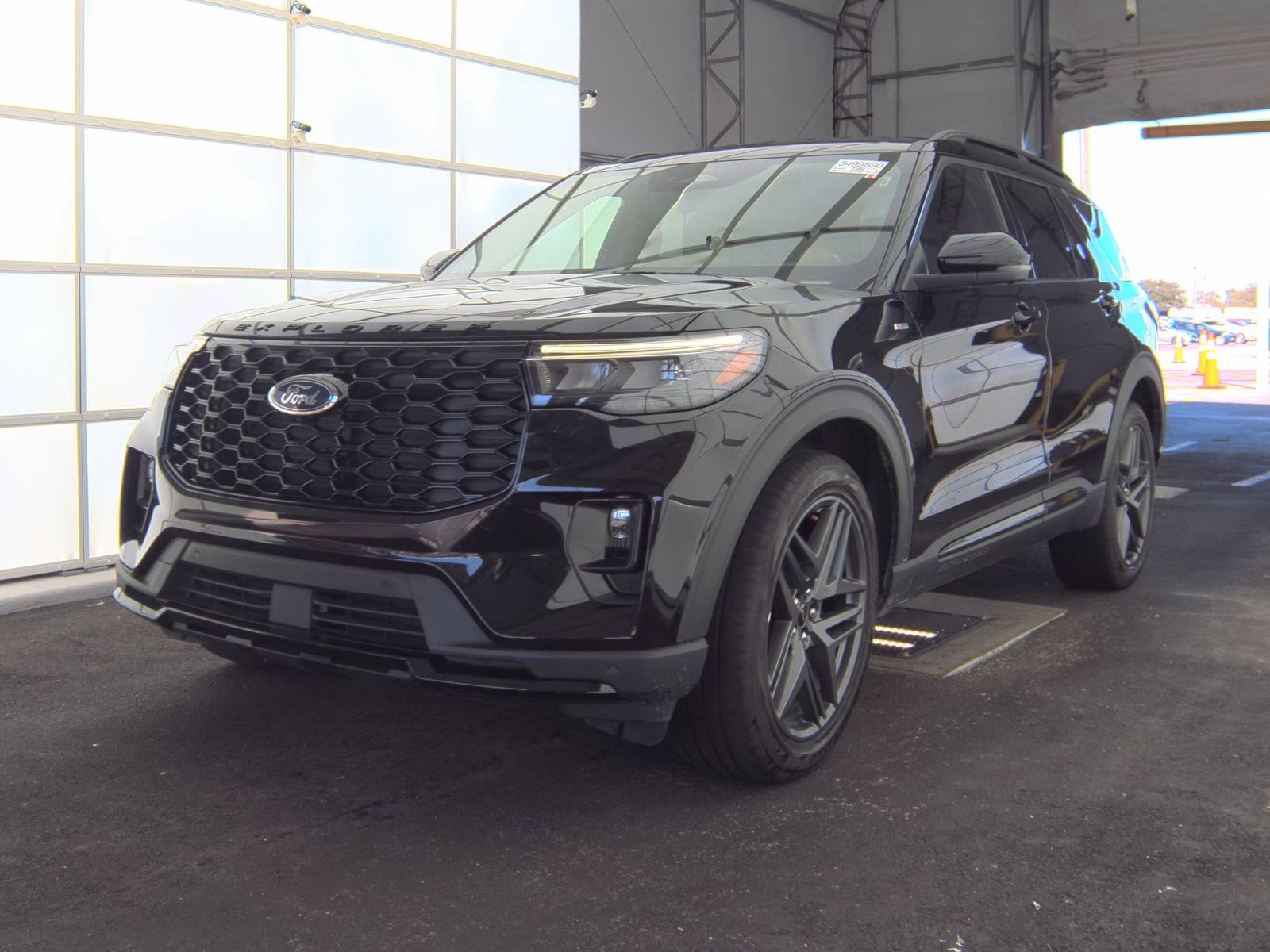 2025 Ford Explorer ST-Line AWD