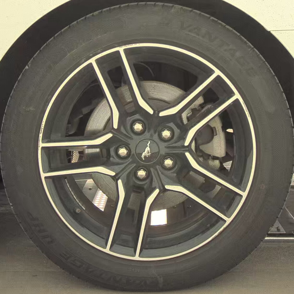 2023 Ford Mustang EcoBoost FWD