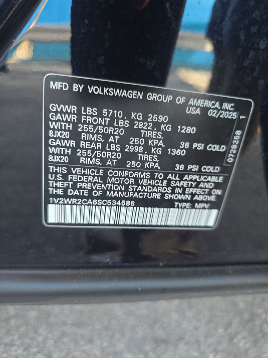 2025 Volkswagen Atlas 2.0T SE FWD