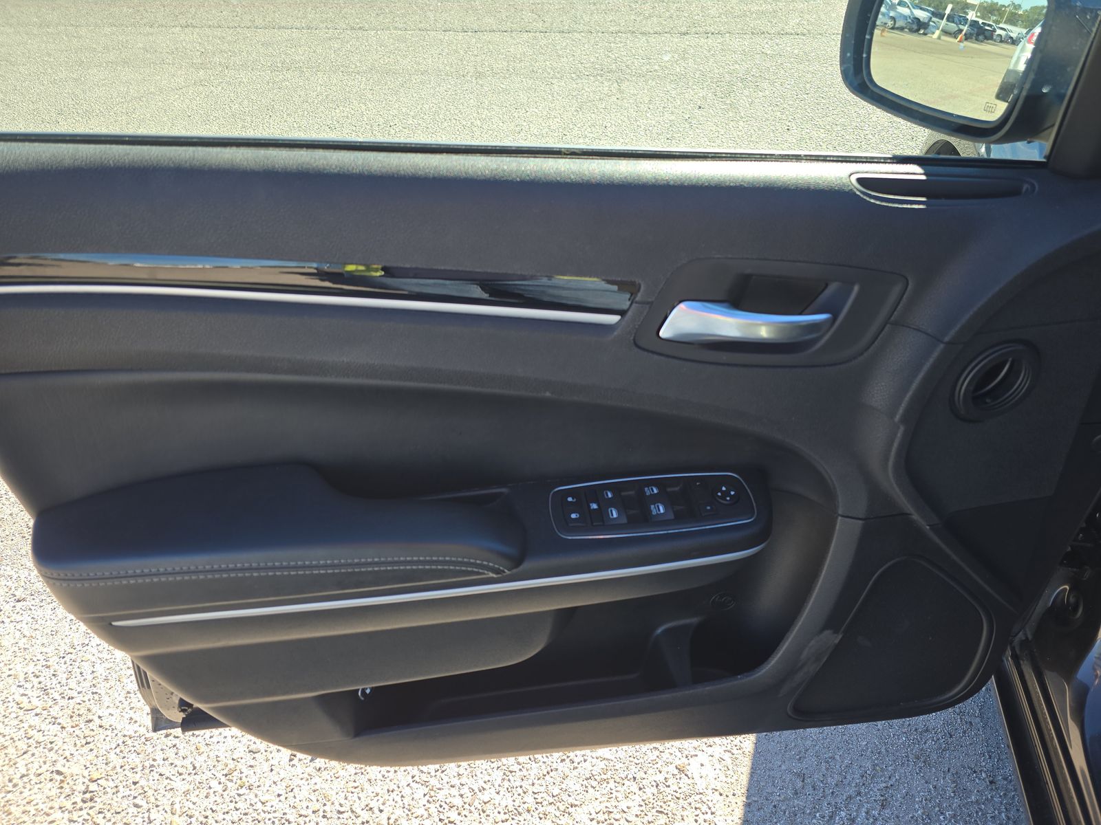 2023 Chrysler 300 300S RWD