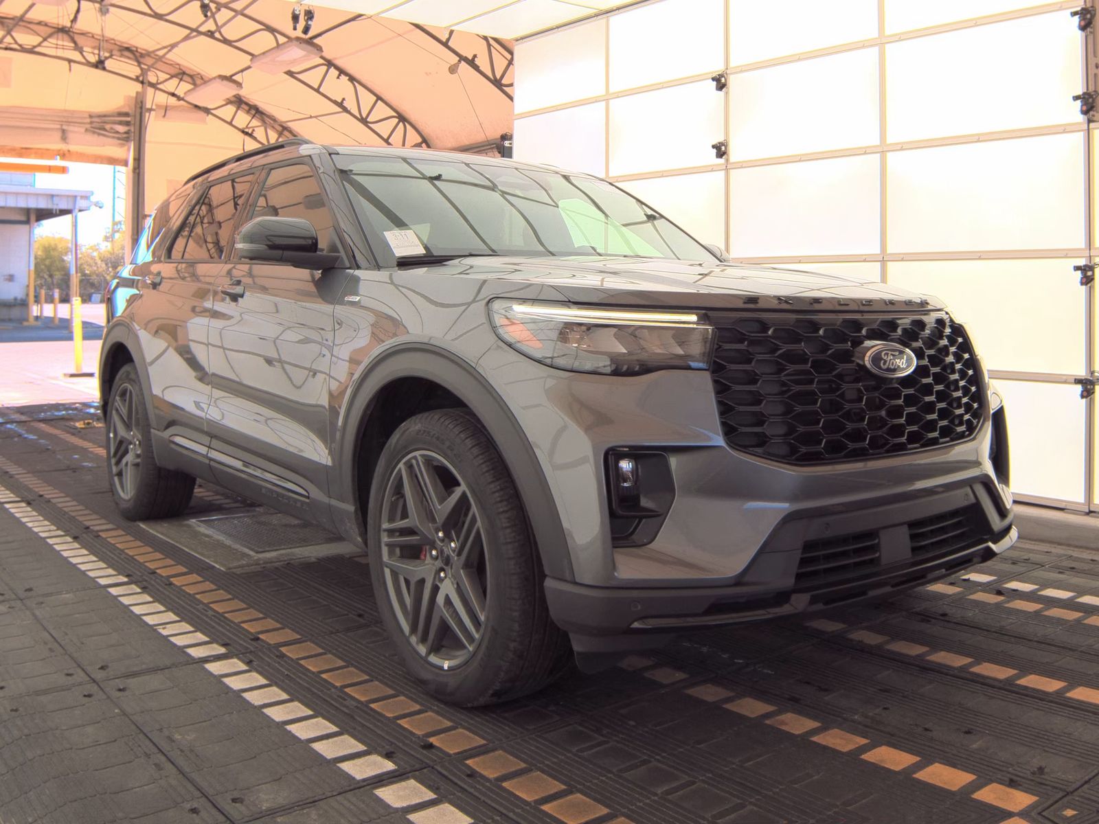 2025 Ford Explorer ST-Line AWD
