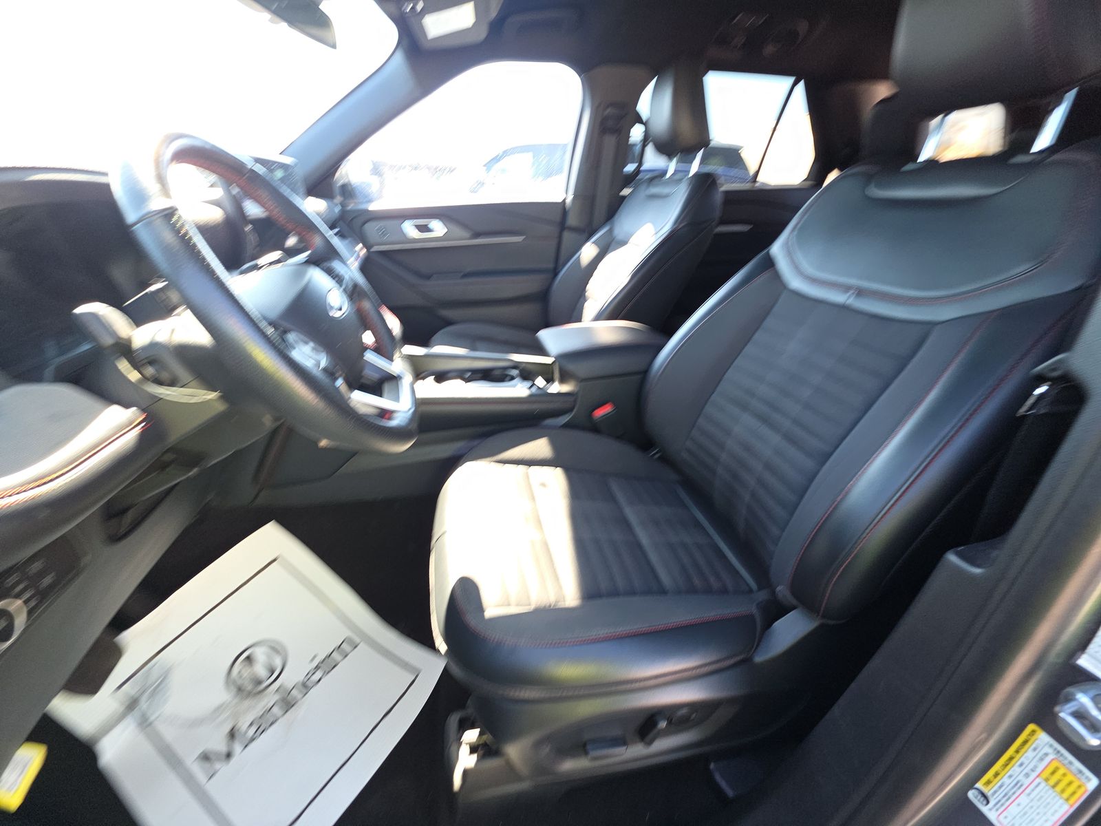 2025 Ford Explorer ST-Line AWD