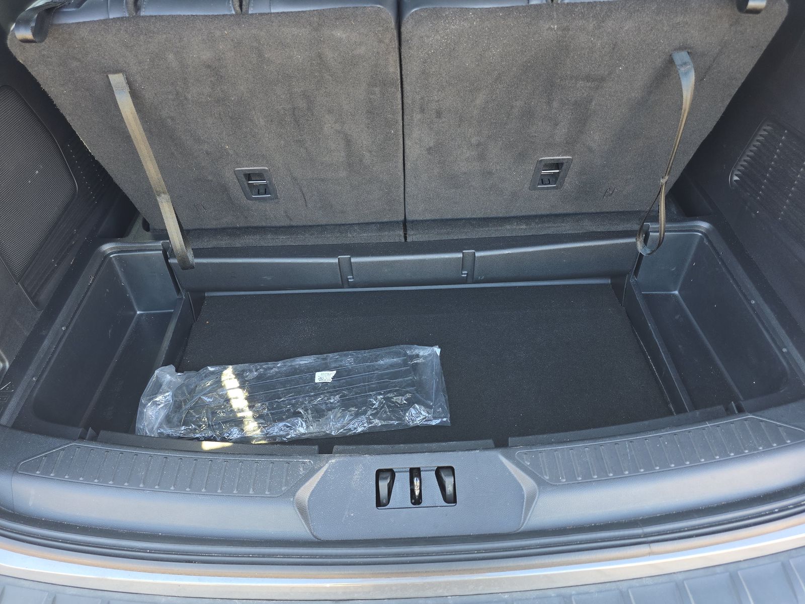 2025 Ford Explorer ST-Line AWD