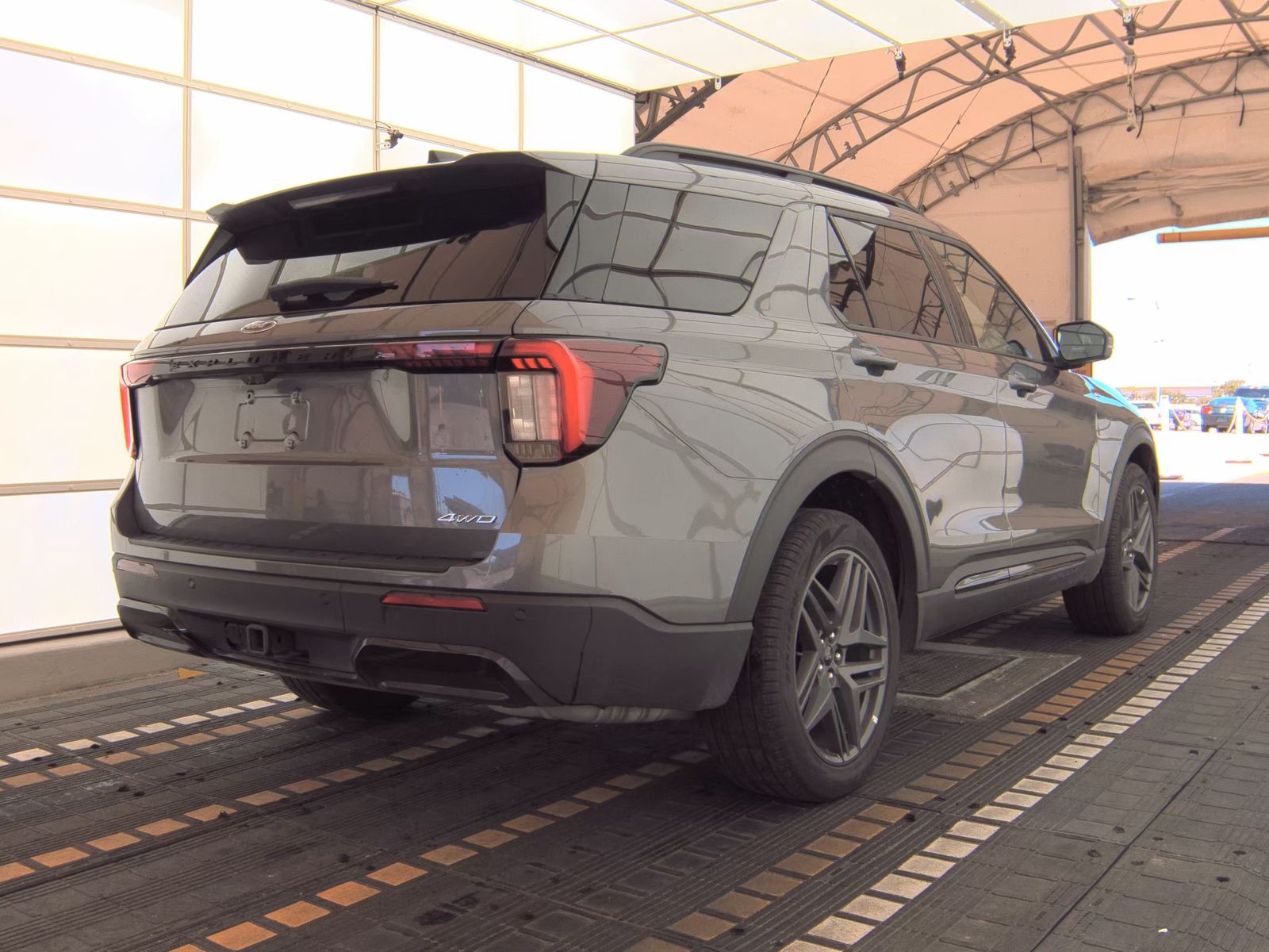 2025 Ford Explorer ST-Line AWD