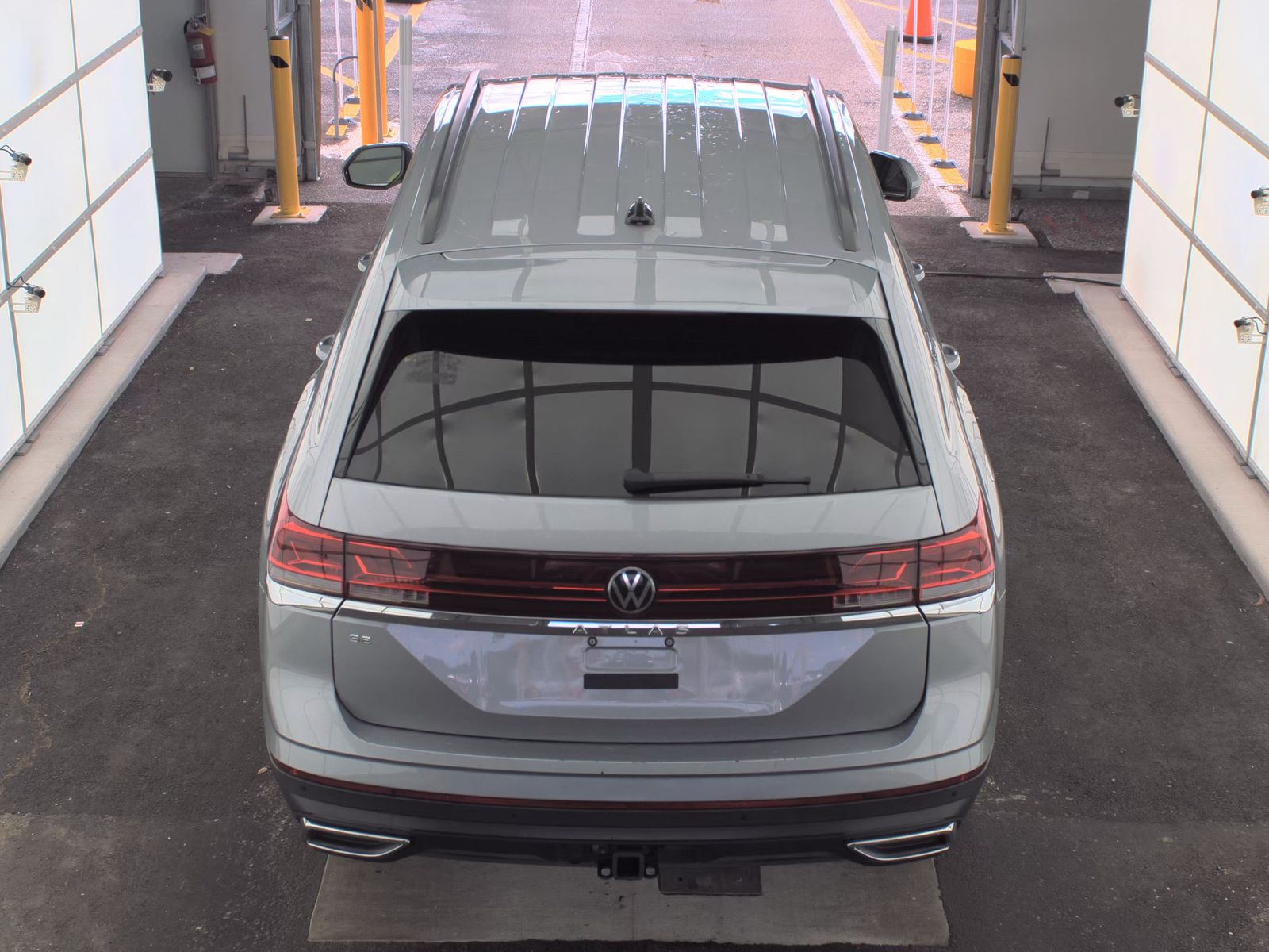 2025 Volkswagen Atlas 2.0T SE FWD