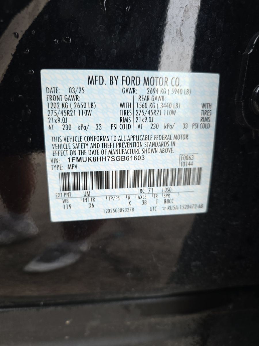 2025 Ford Explorer Platinum AWD