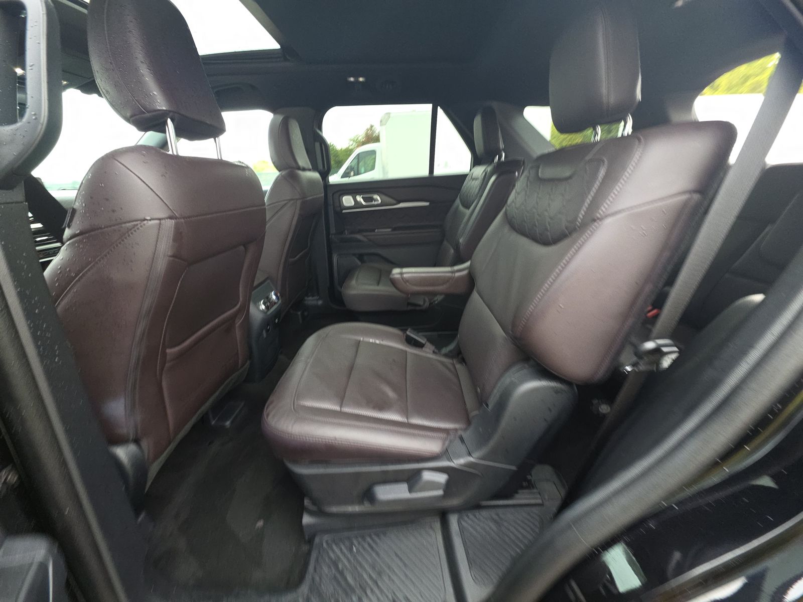 2025 Ford Explorer Platinum AWD