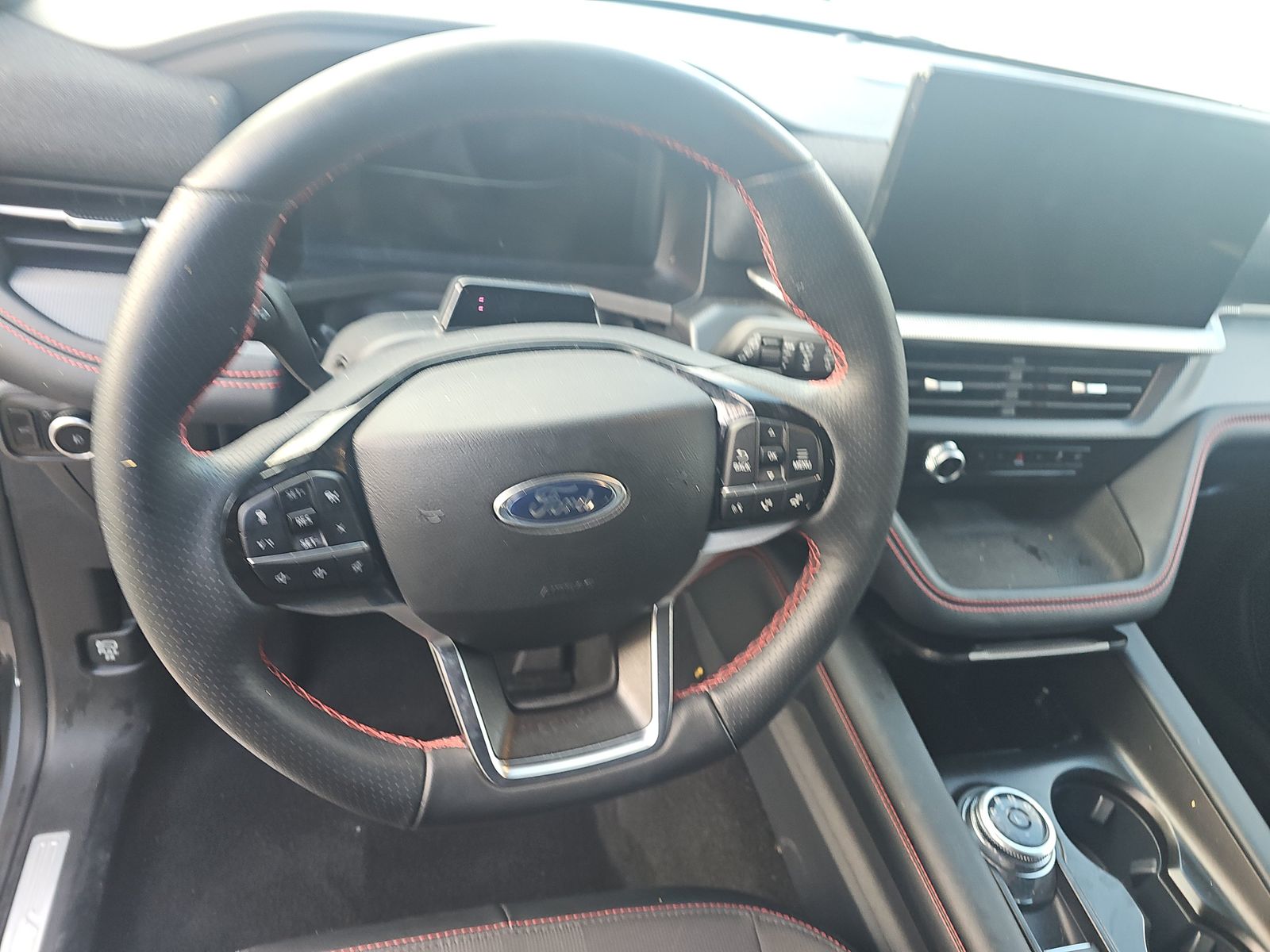 2025 Ford Explorer ST-Line AWD