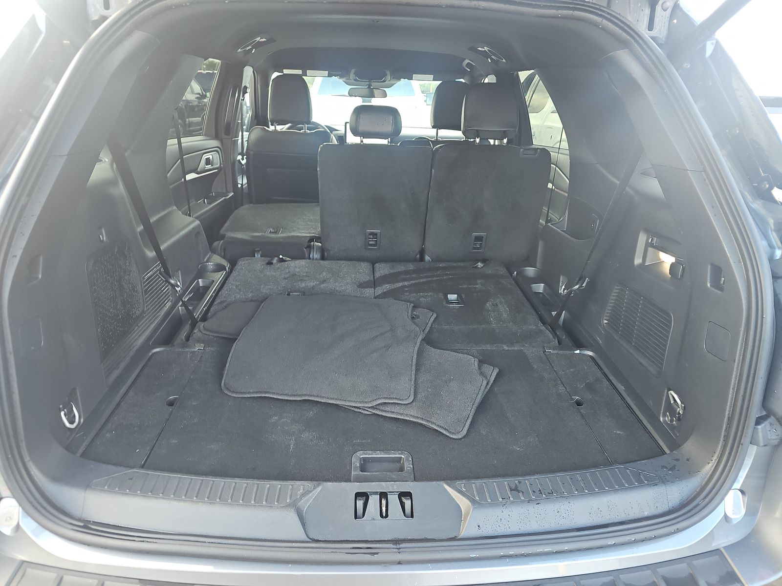 2025 Ford Explorer ST-Line AWD