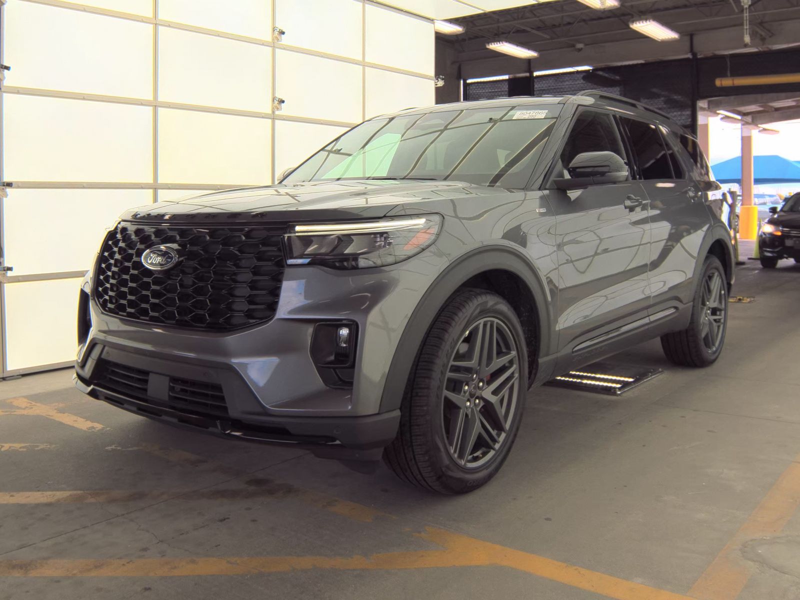 2025 Ford Explorer ST-Line AWD