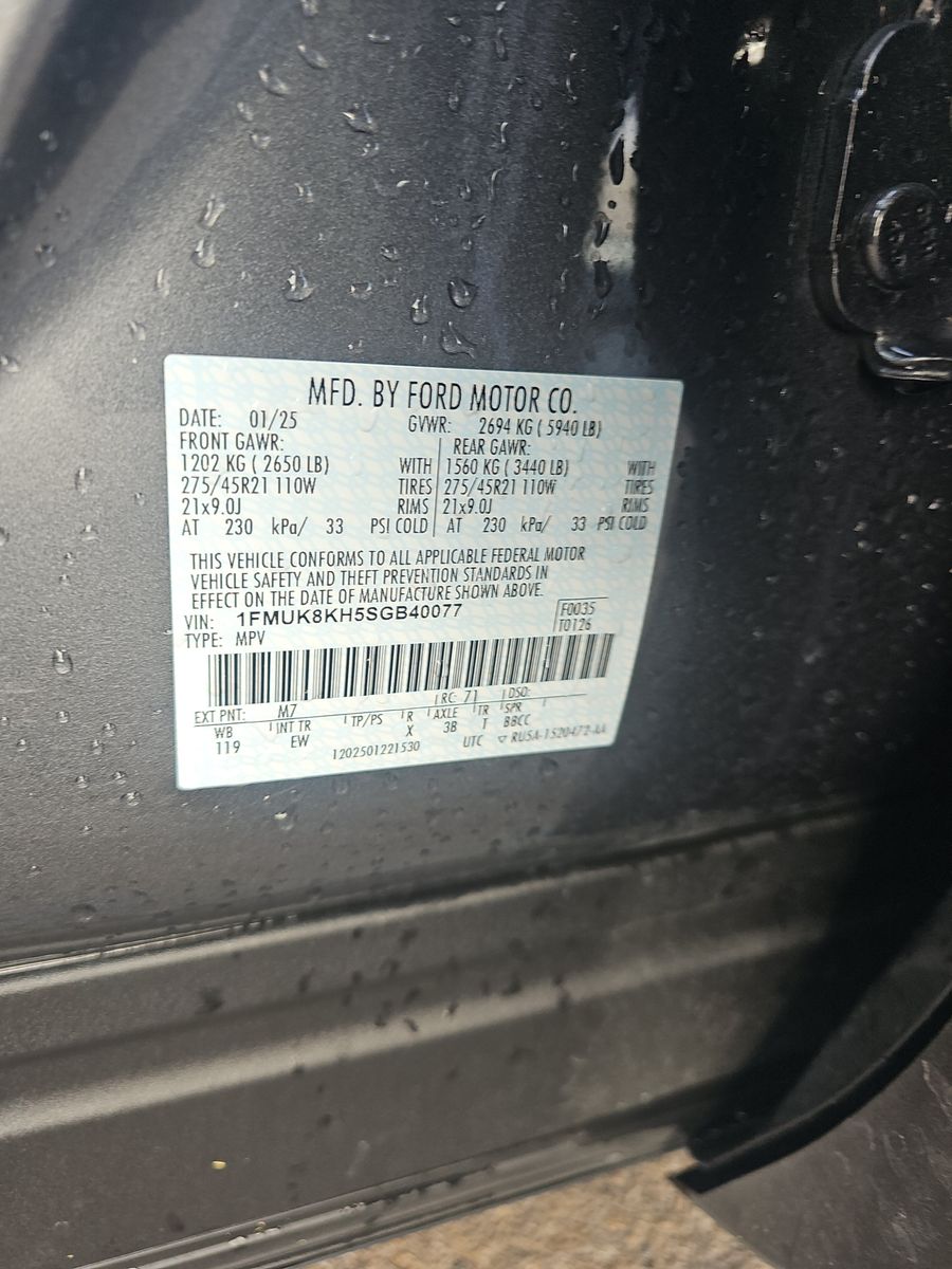 2025 Ford Explorer ST-Line AWD