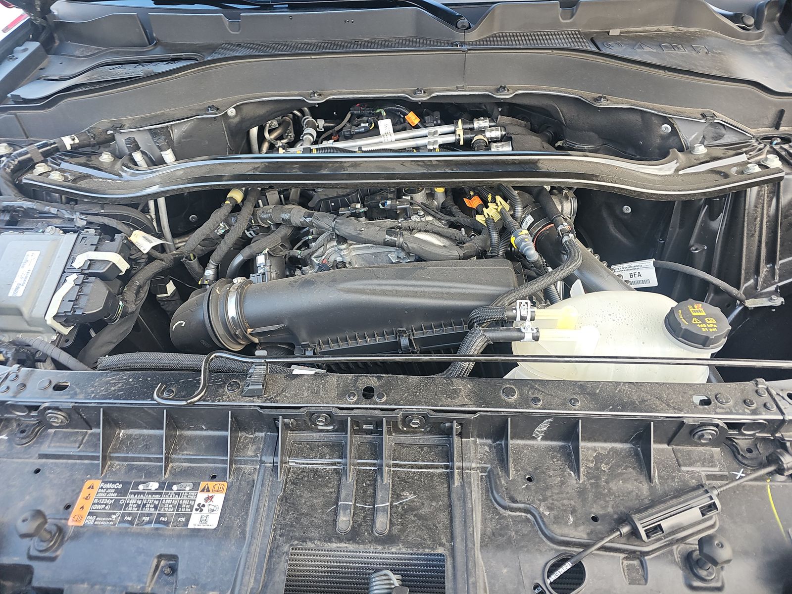 2025 Ford Explorer ST-Line AWD