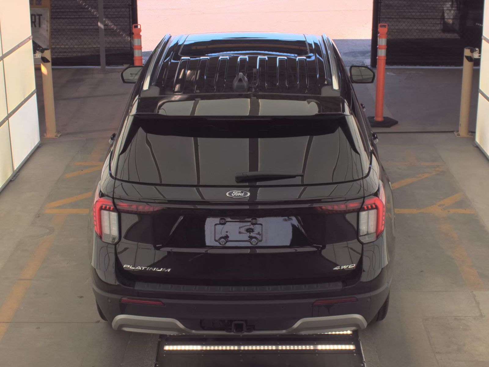 2025 Ford Explorer Platinum AWD