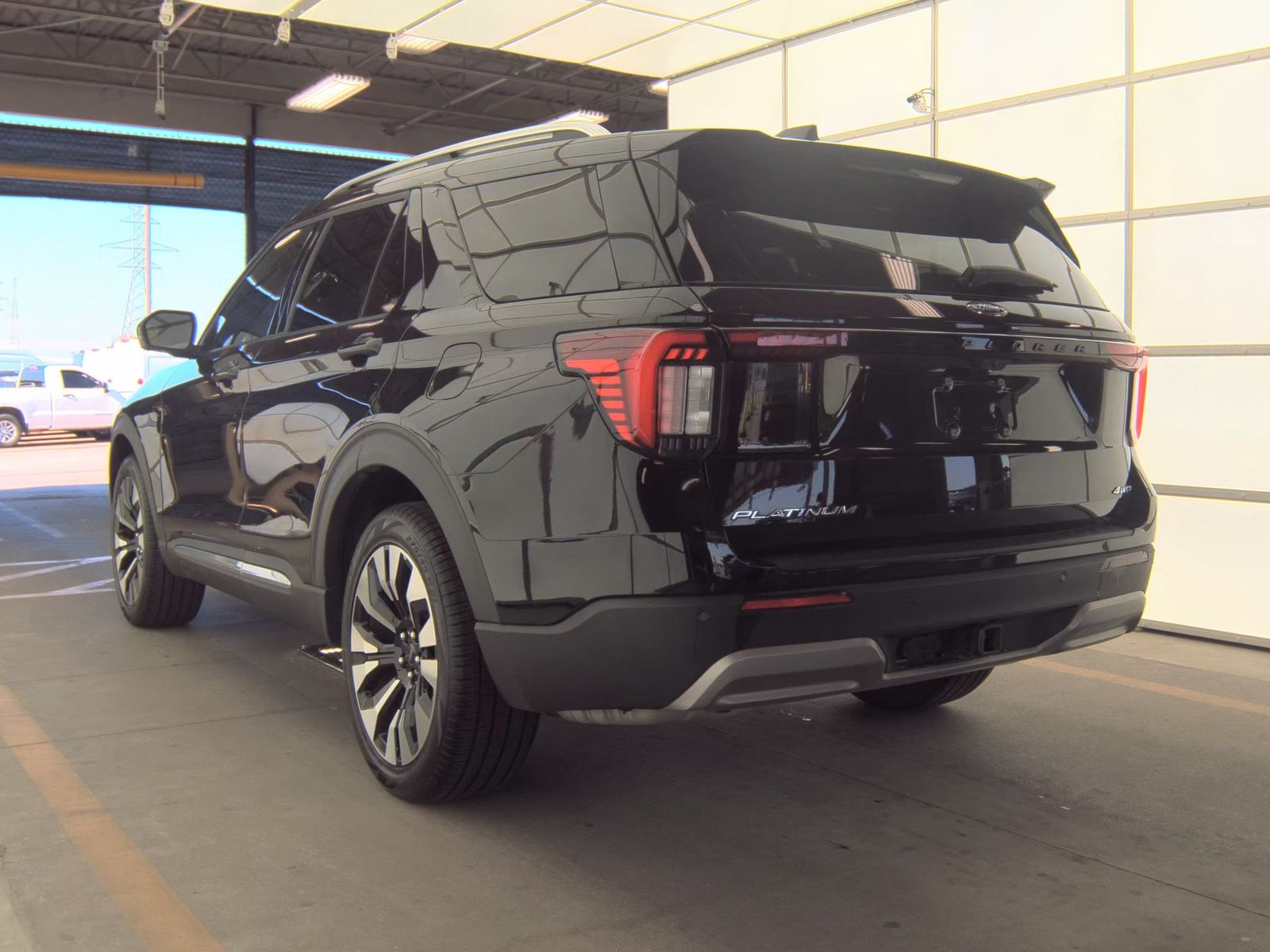 2025 Ford Explorer Platinum AWD