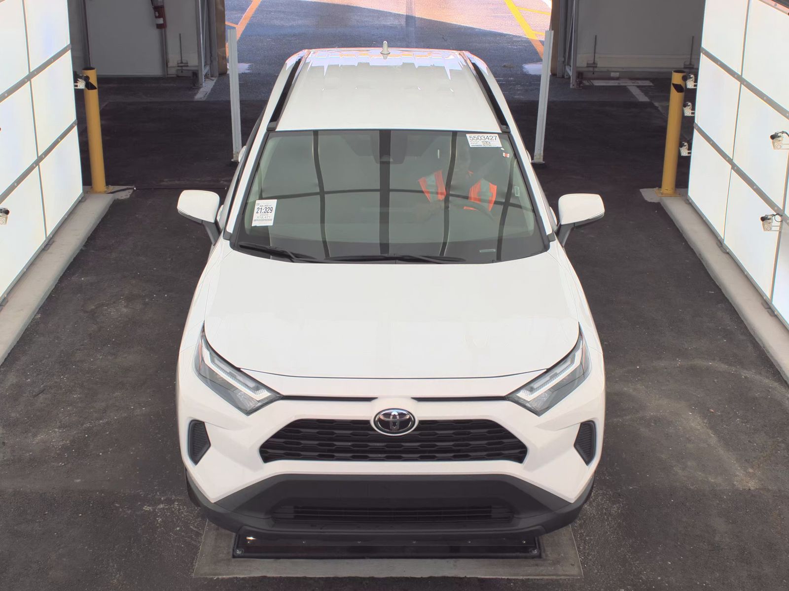 2025 Toyota RAV4 Hybrid XLE AWD