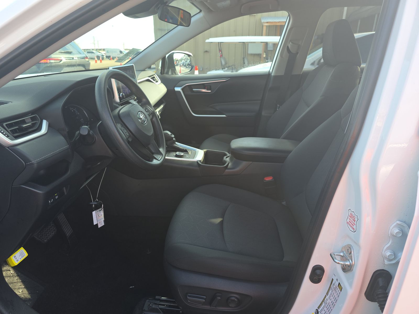 2025 Toyota RAV4 Hybrid XLE AWD