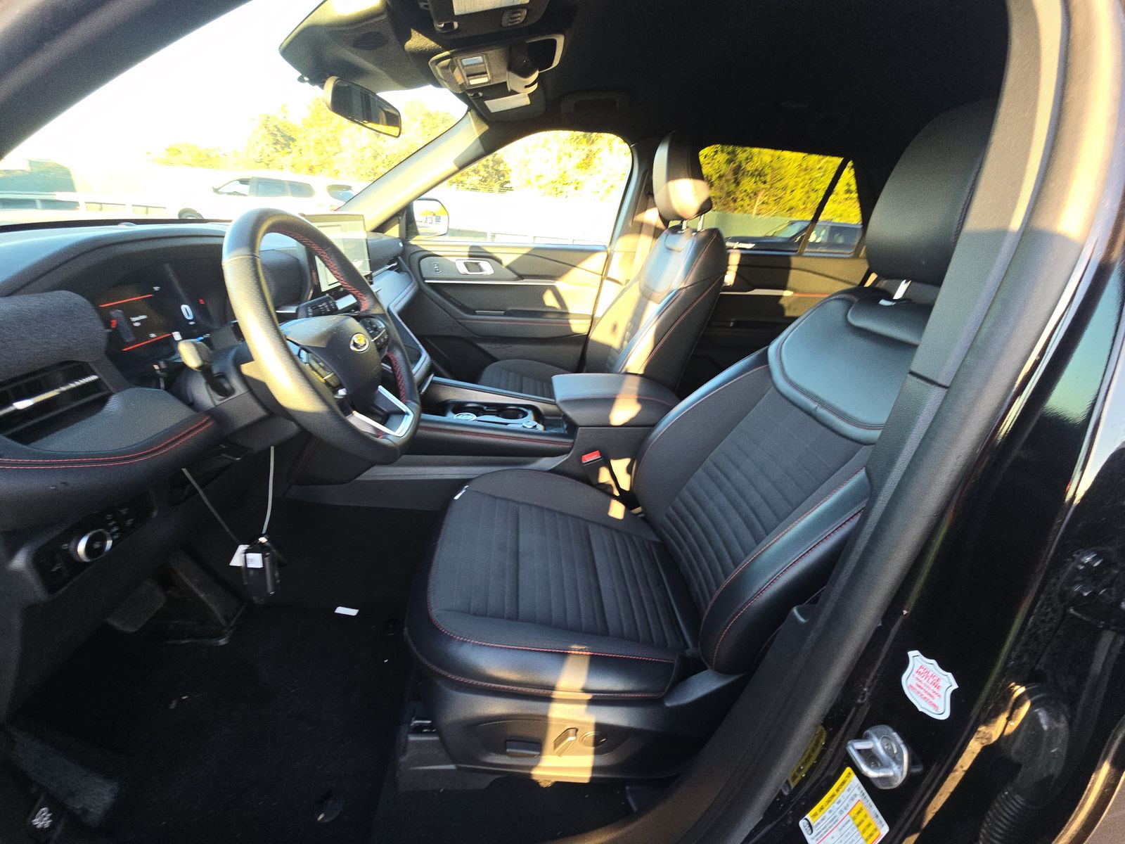 2025 Ford Explorer ST-Line AWD