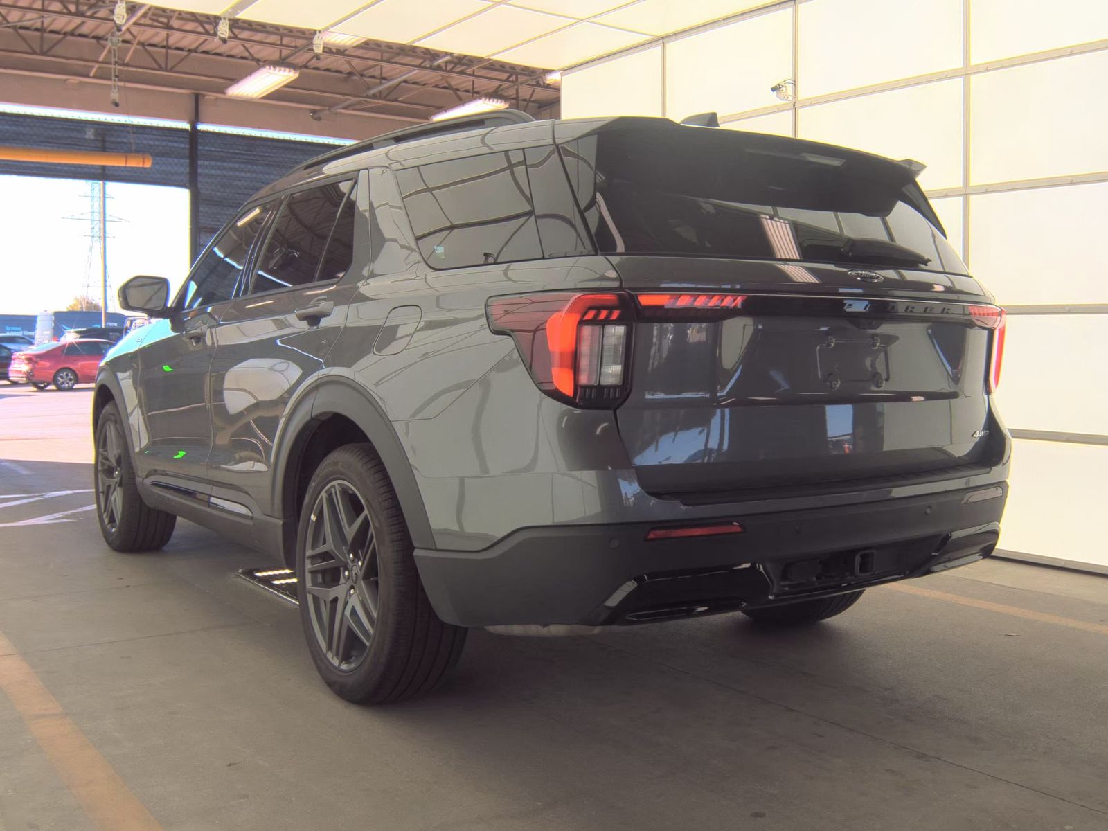 2025 Ford Explorer ST-Line AWD