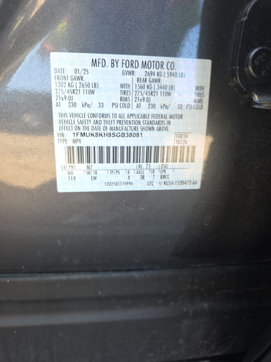 2025 Ford Explorer ST-Line AWD