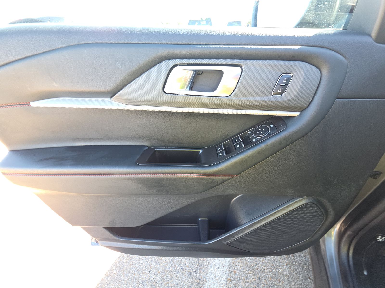 2025 Ford Explorer ST-Line AWD