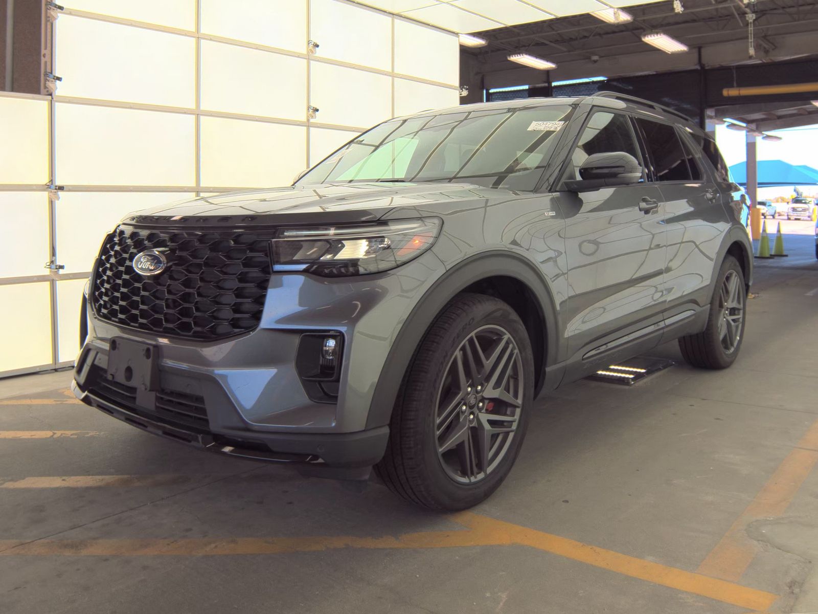 2025 Ford Explorer ST-Line AWD